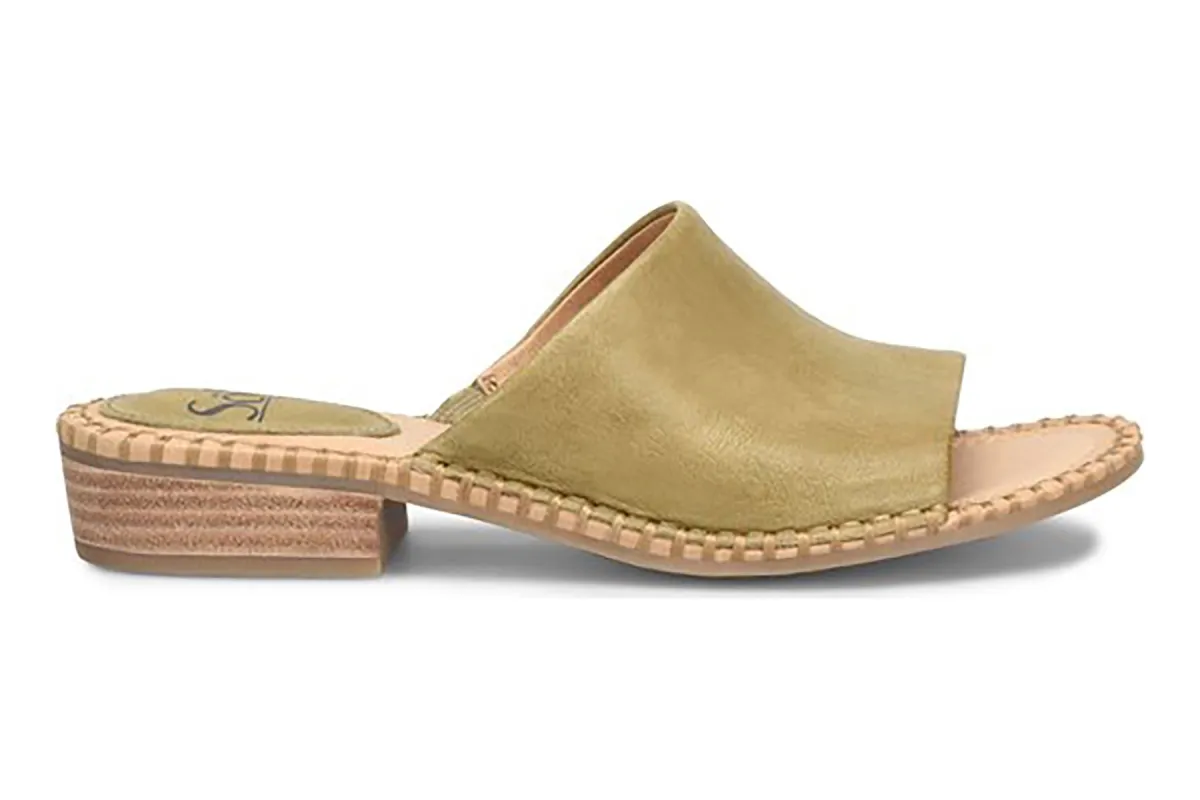 Nalanie sold by The Walking Company