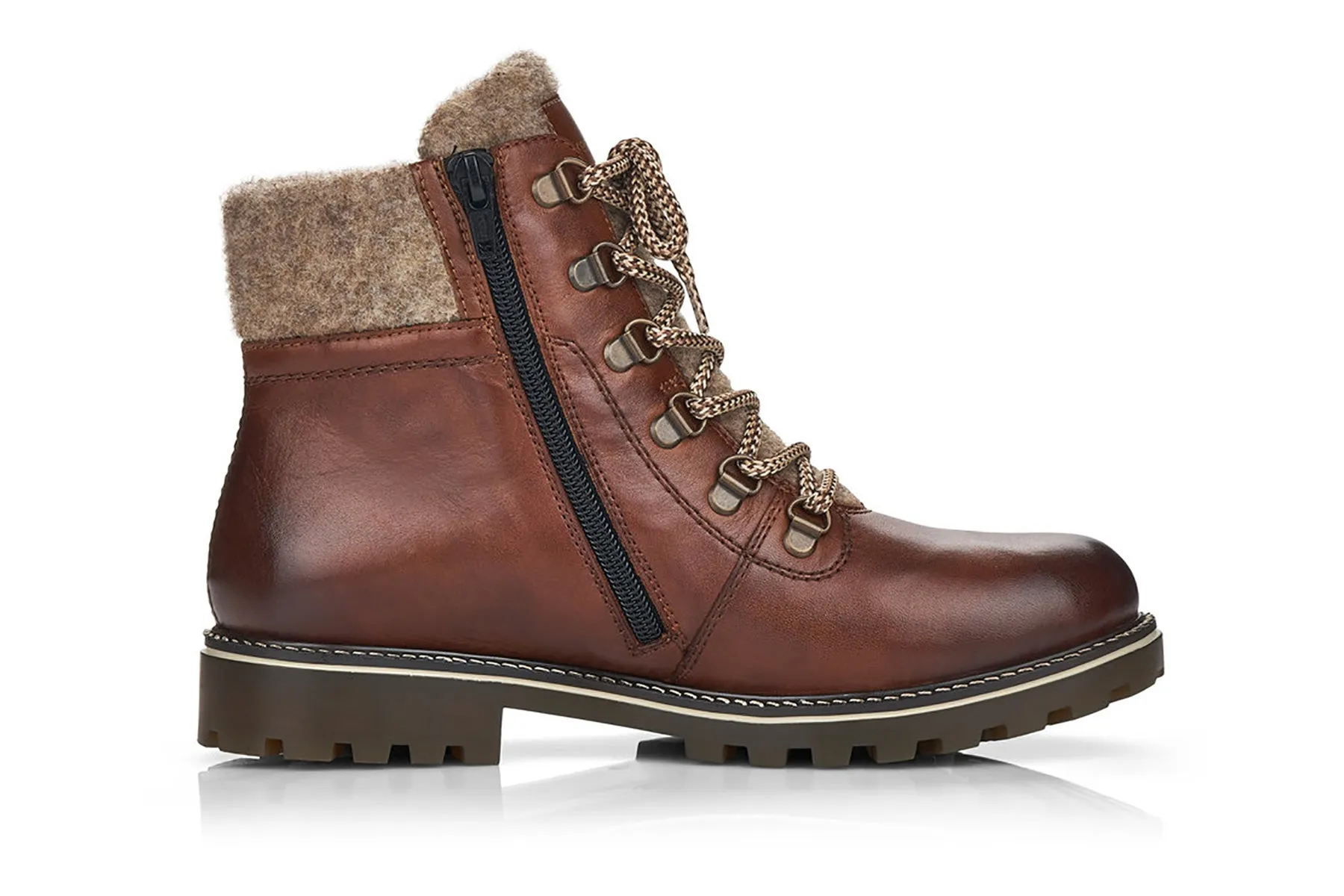 Samira 62 sold by The Walking Company product image thumbnail 2