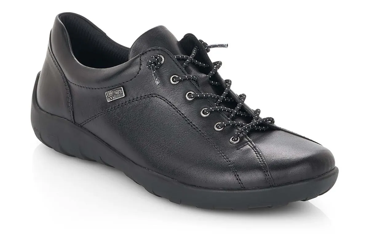 Liv 15 sold by The Walking Company