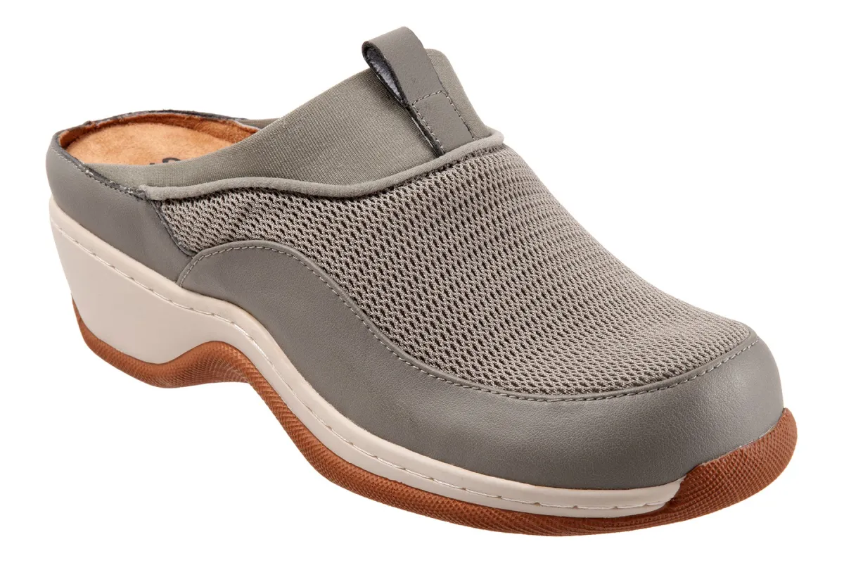 Aberdeen sold by The Walking Company