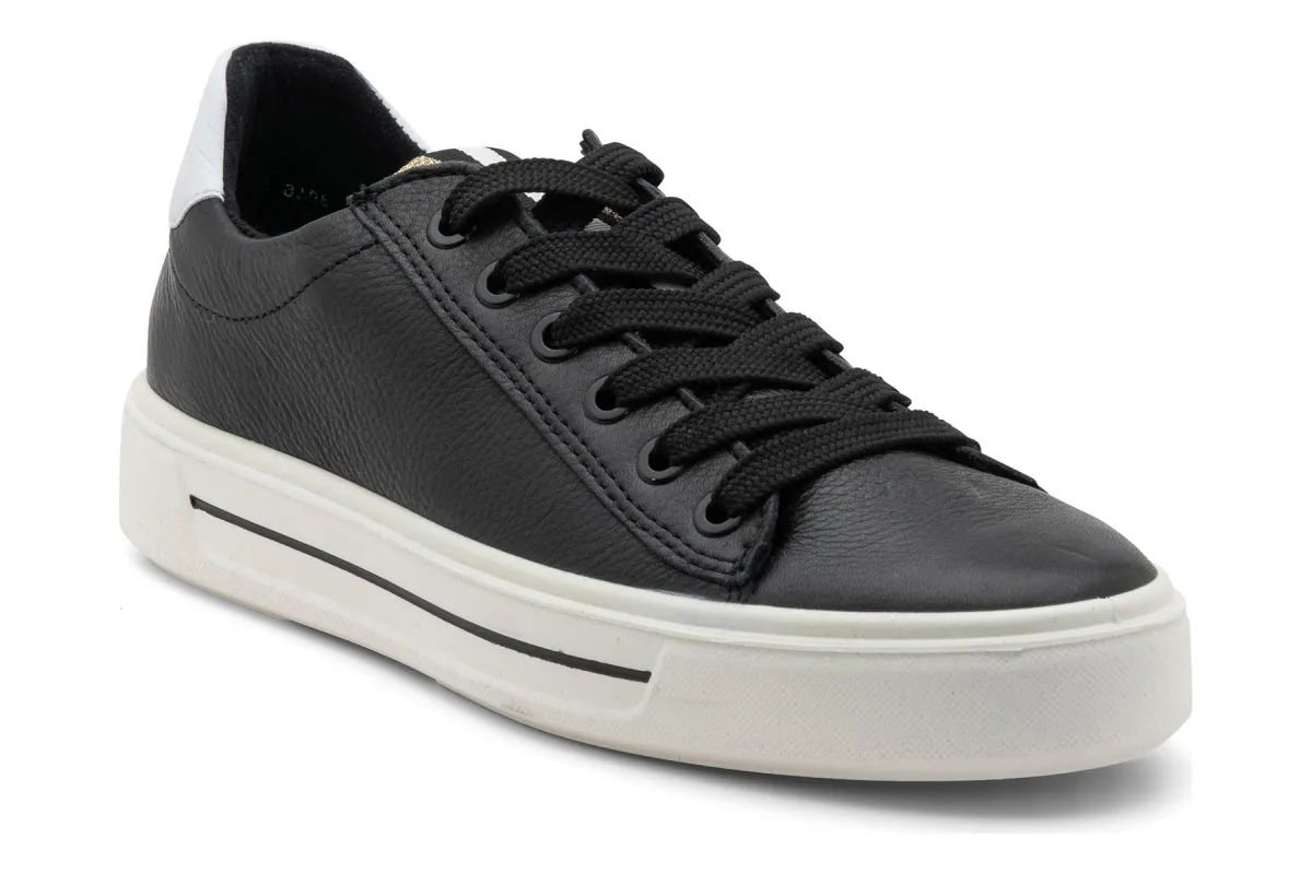 Camden sold by The Walking Company