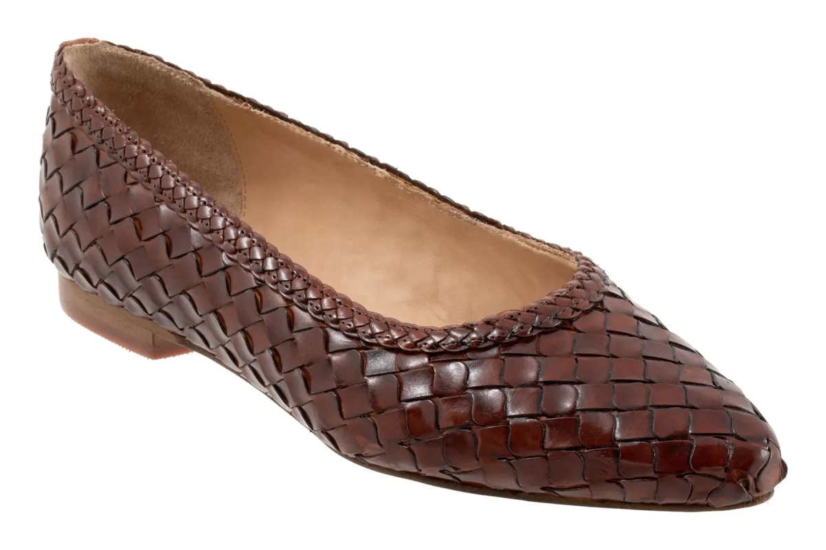 Emmie sold by The Walking Company