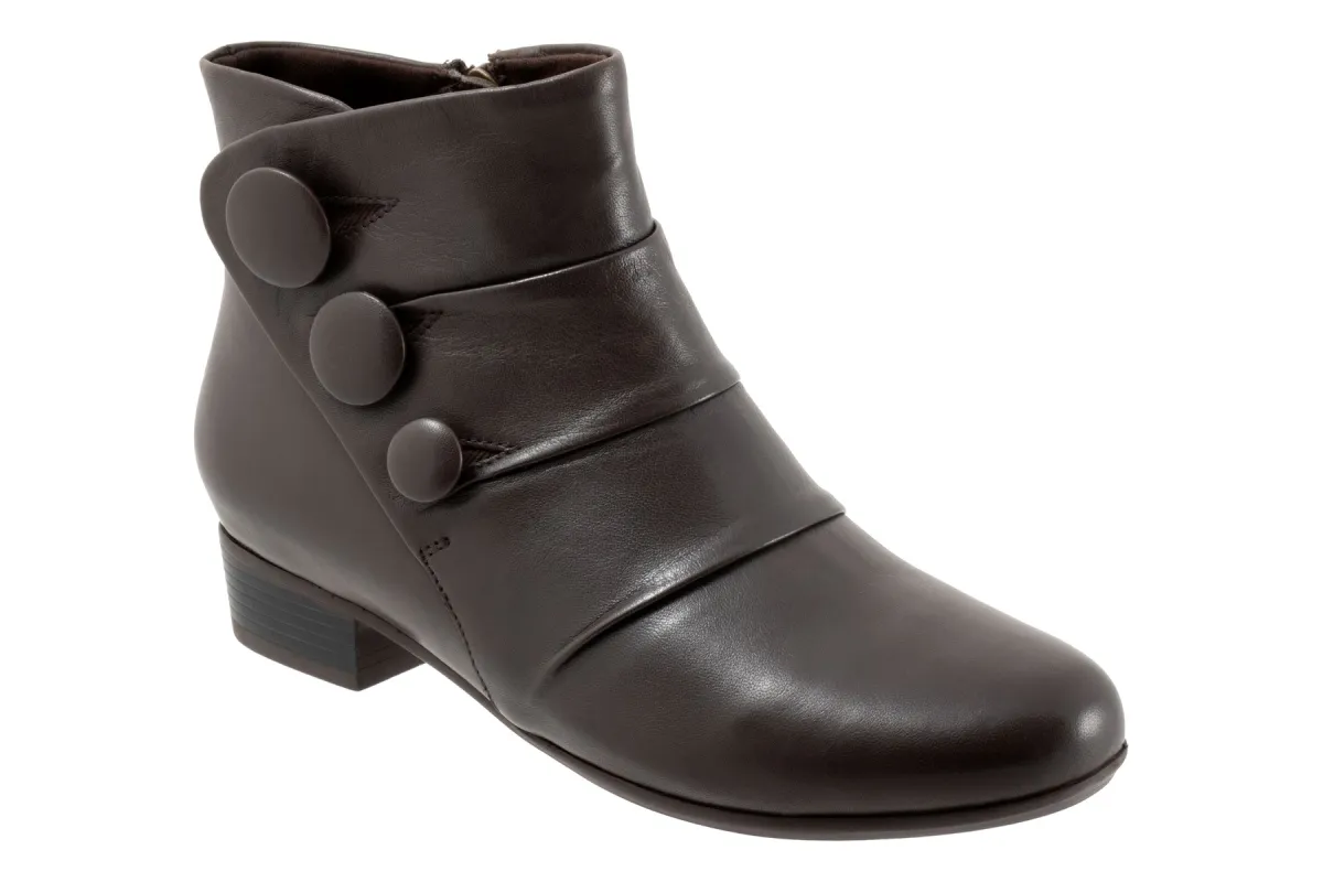 Mila sold by The Walking Company