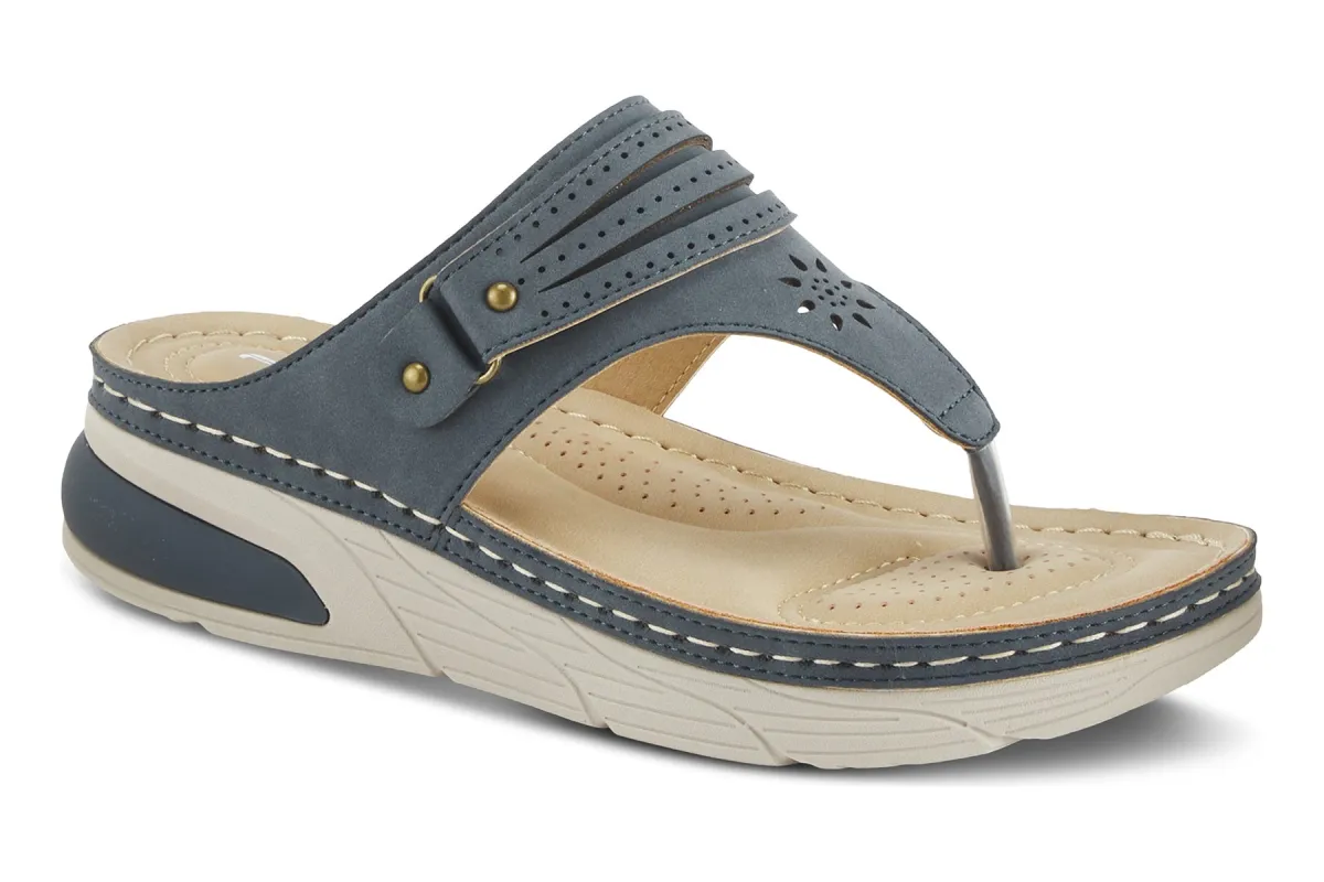 Mosey sold by The Walking Company