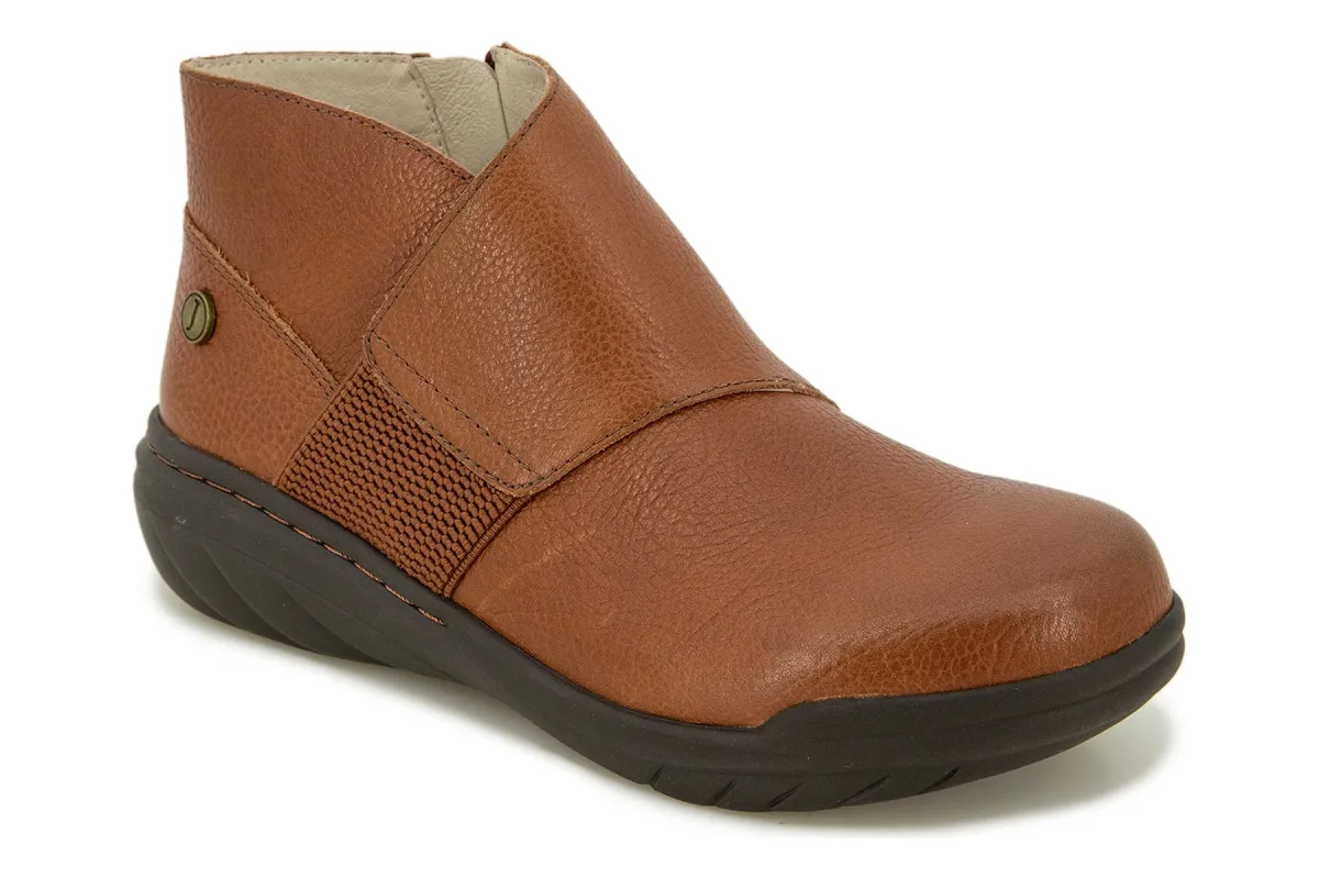 Bary sold by The Walking Company