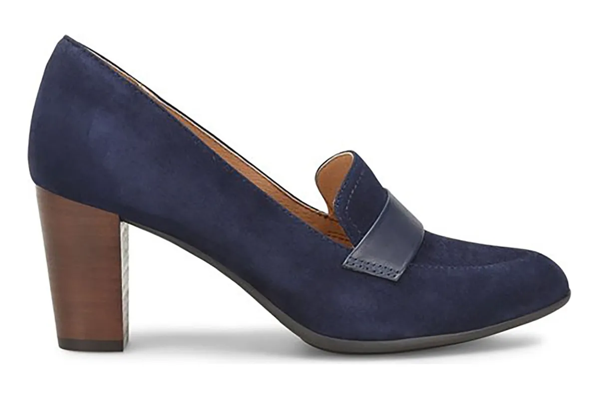 Parkdale sold by The Walking Company