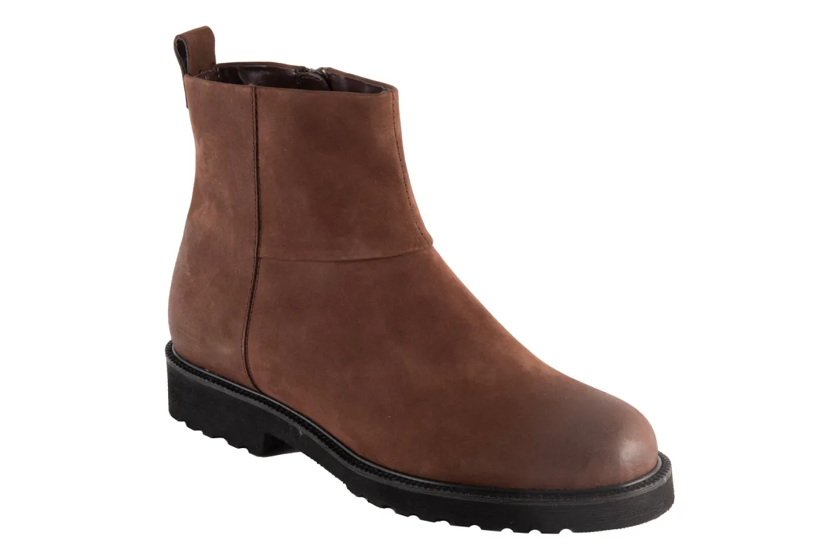 Damila sold by The Walking Company