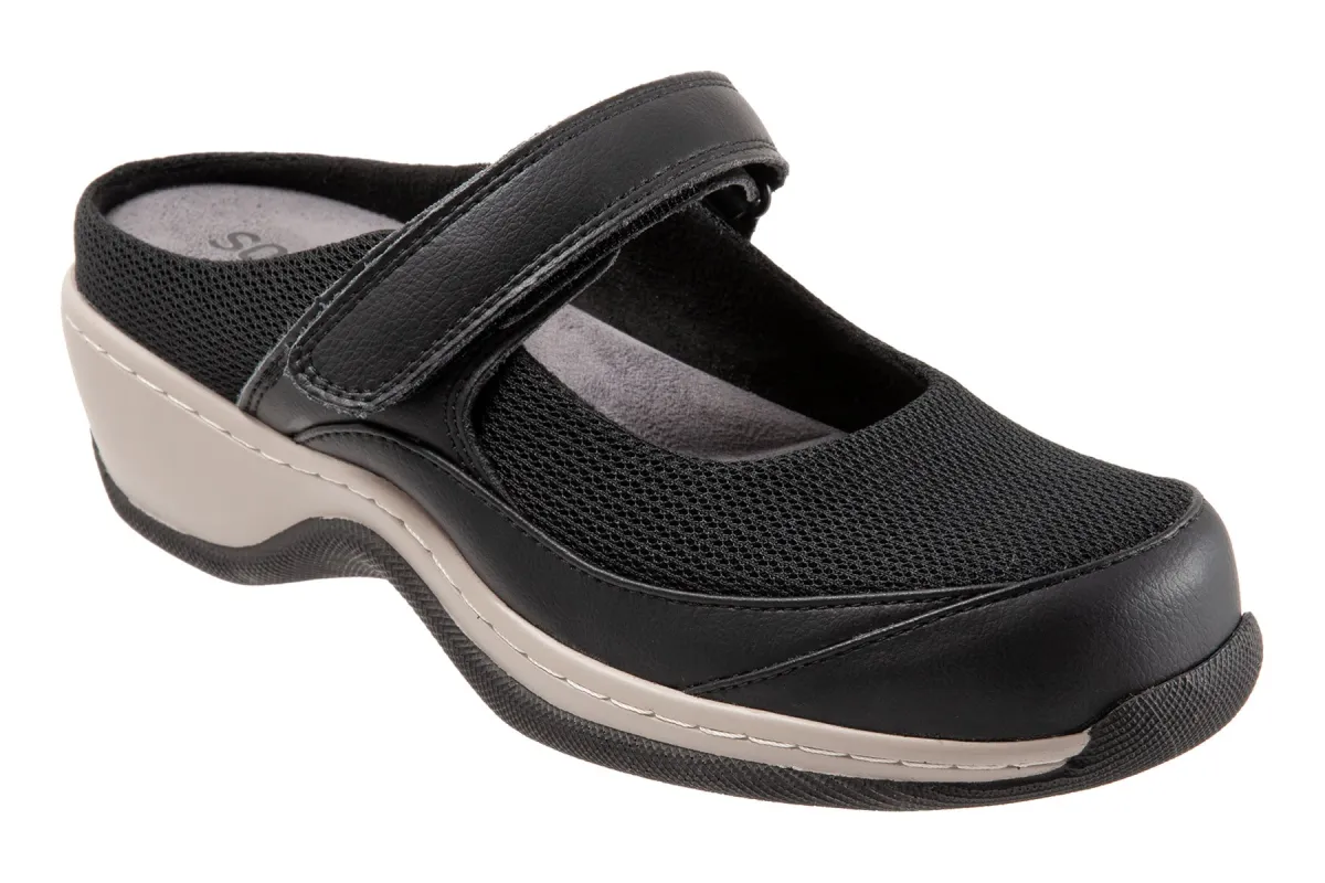 Arcadia sold by The Walking Company