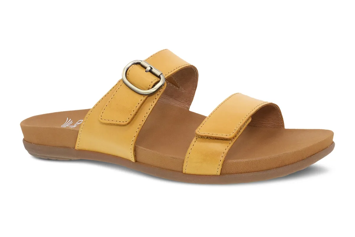 Justine made by Dansko