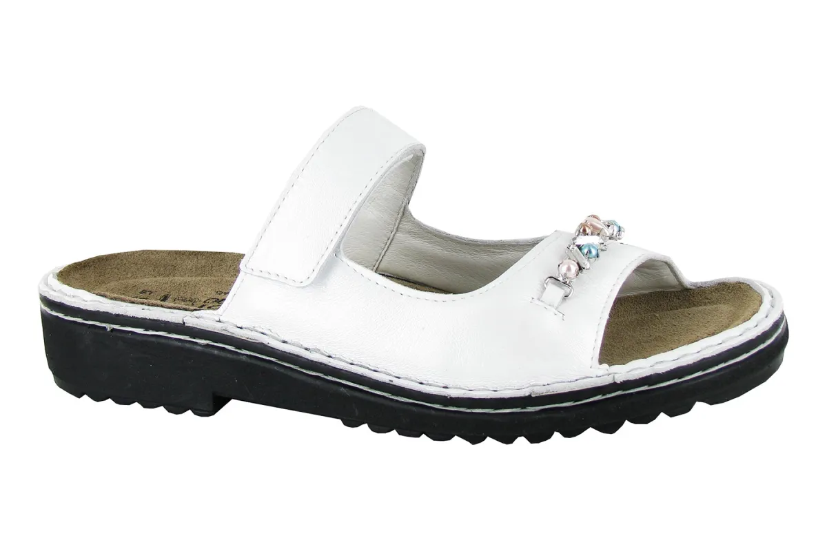 Johanna sold by The Walking Company