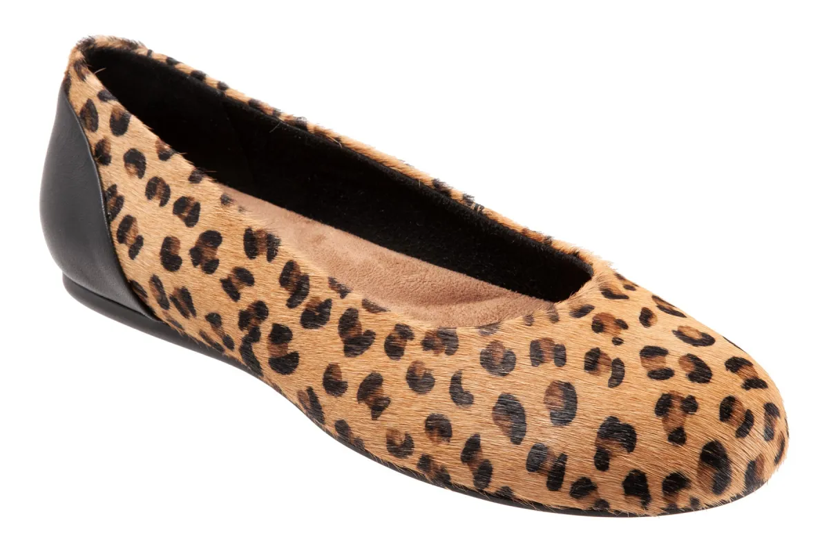 Sonoma sold by The Walking Company