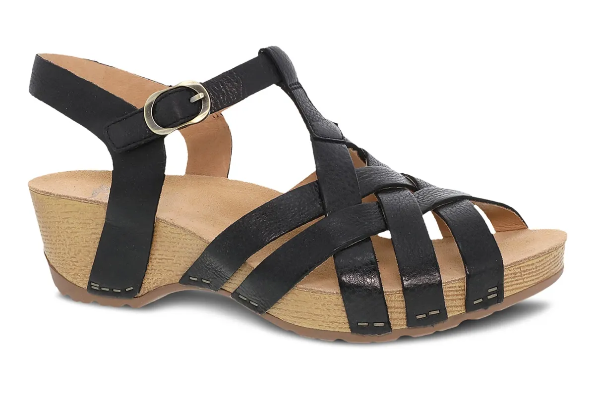 Tinley sold by The Walking Company