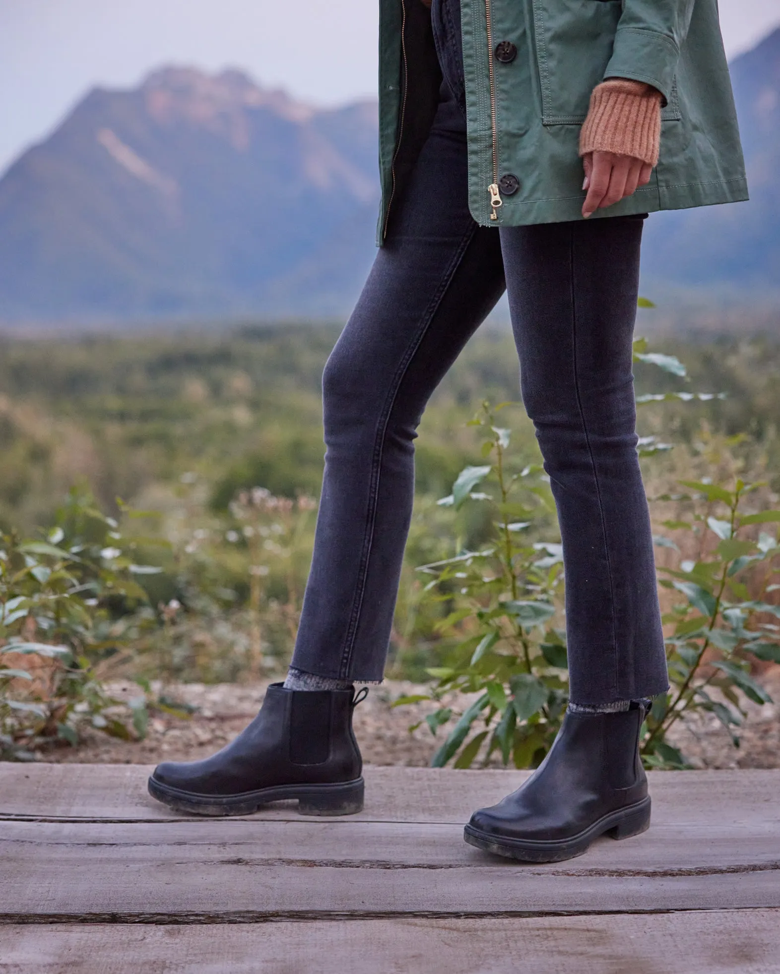 Vista Chelsea Metatarsal sold by The Walking Company product image thumbnail 3