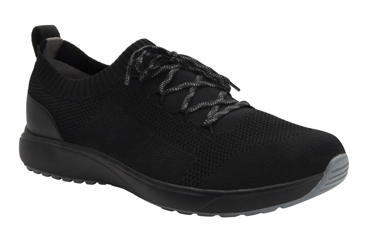 Traq Peaq made by Alegria