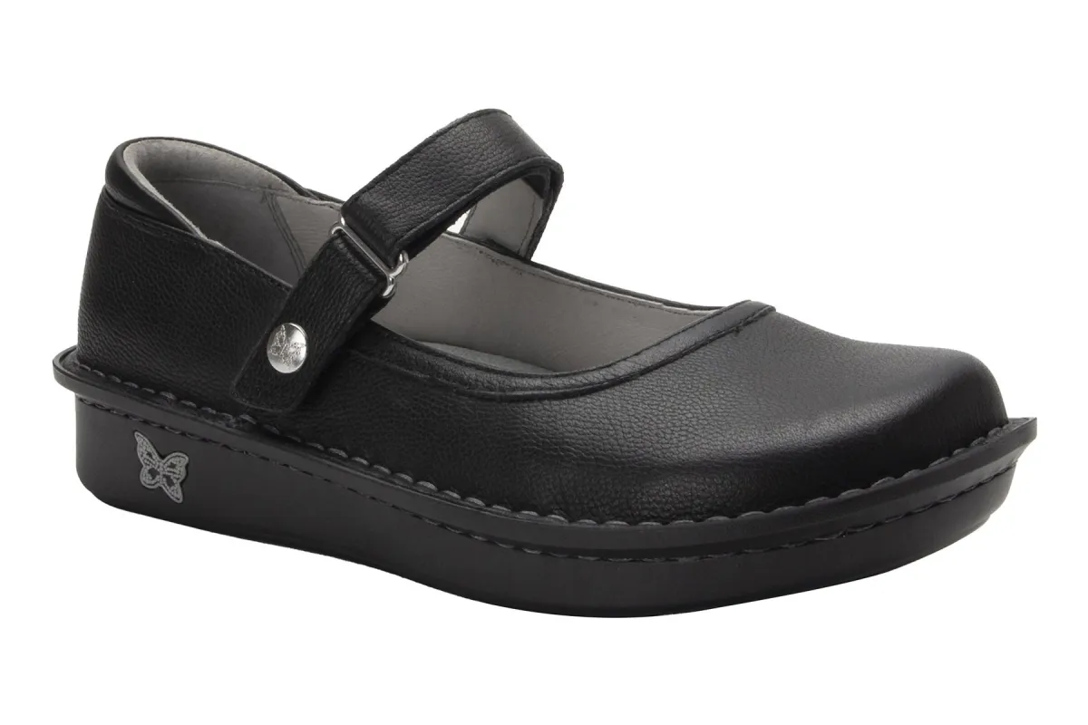 Belle sold by The Walking Company