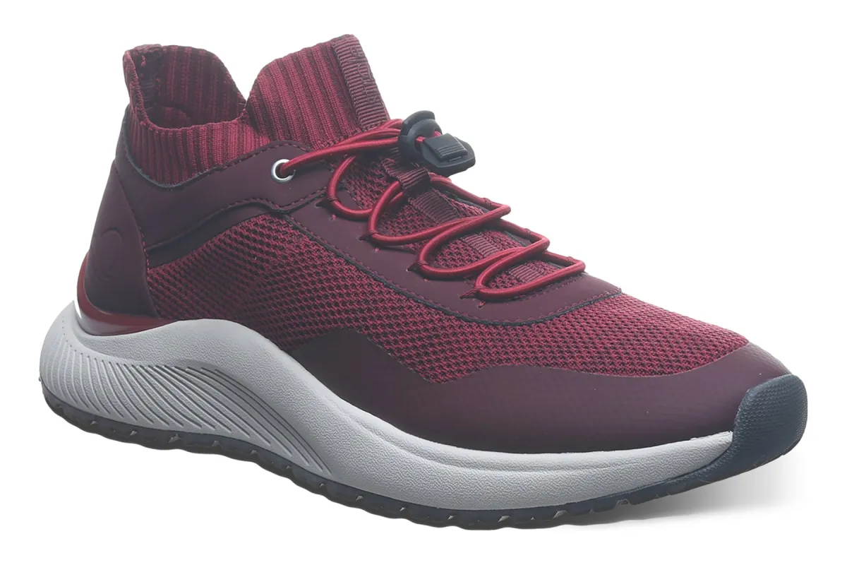 Mirage sold by The Walking Company