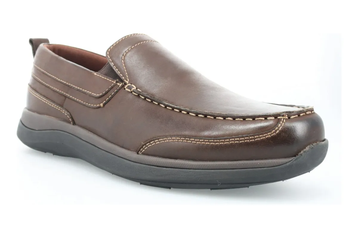 Preston made by Propet