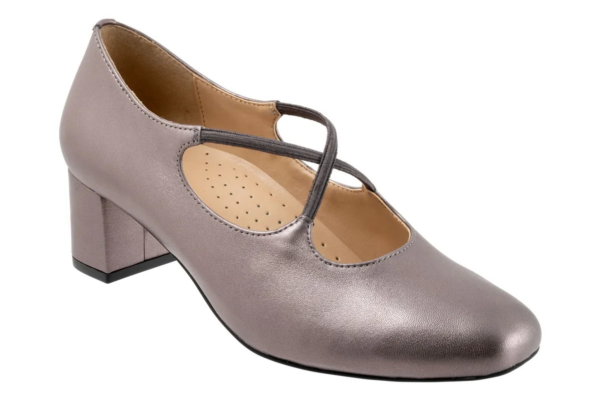 Demi sold by The Walking Company