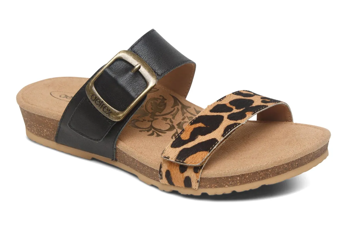 Daisy made by The Walking Company