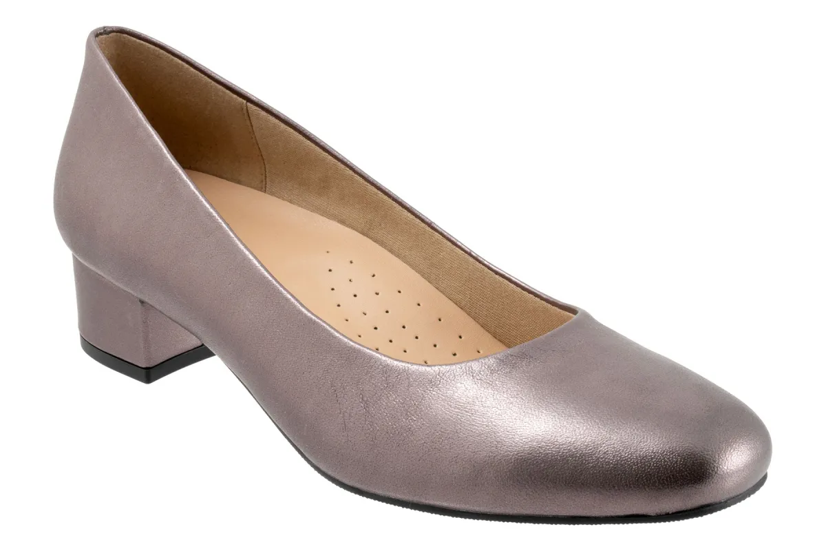 Dream sold by The Walking Company