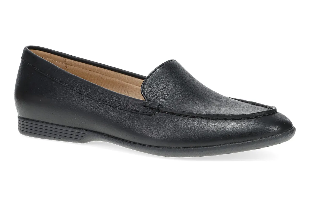 Lorri sold by The Walking Company