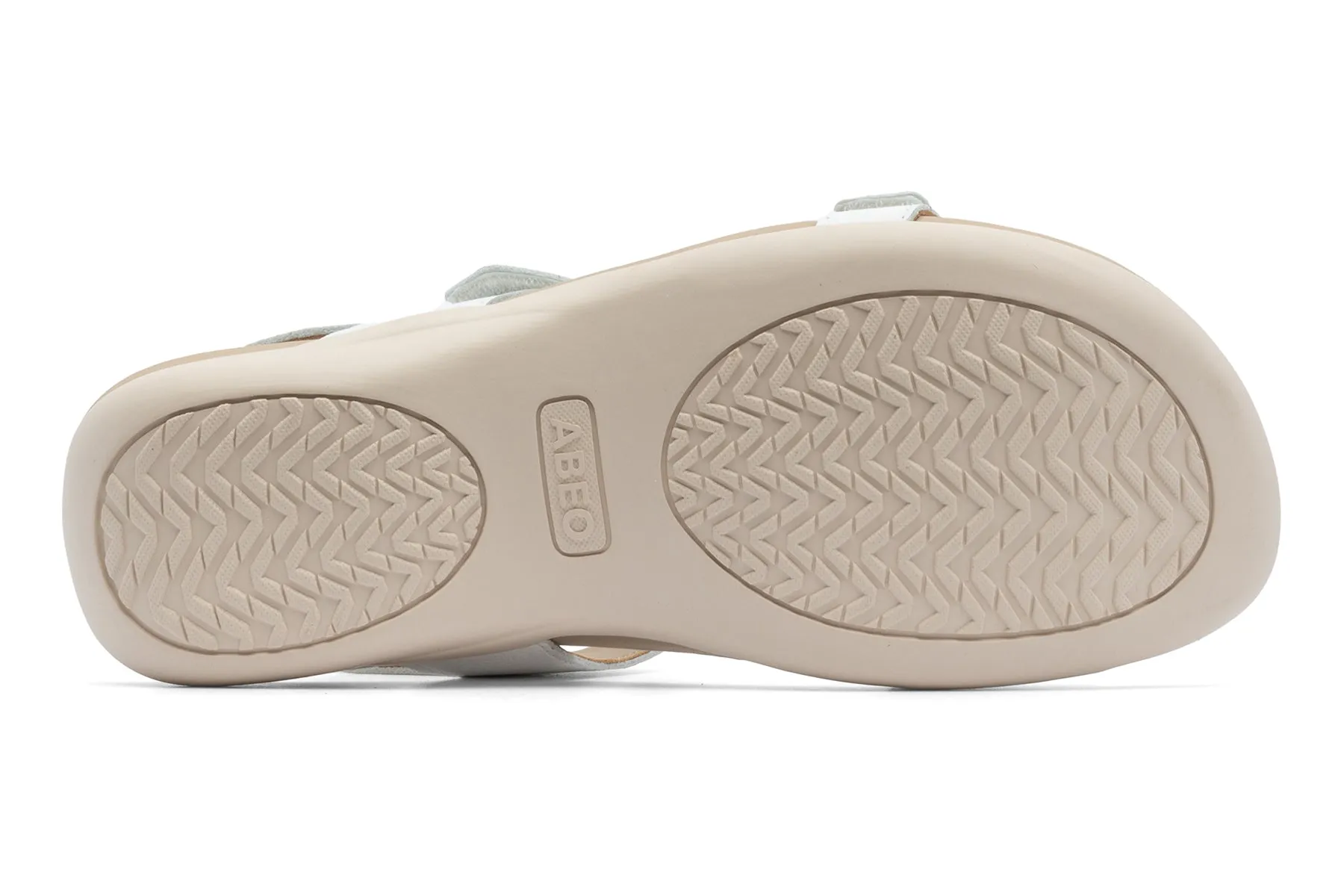 Oasis Sandal Metatarsal sold by The Walking Company product image thumbnail 3