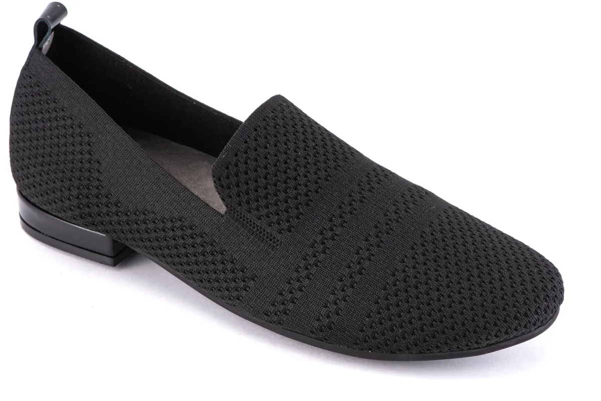 Ultimate sold by The Walking Company