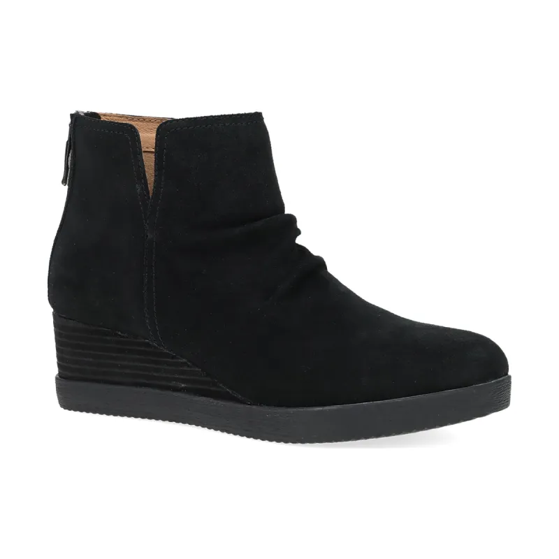 Stephanie made by Dansko