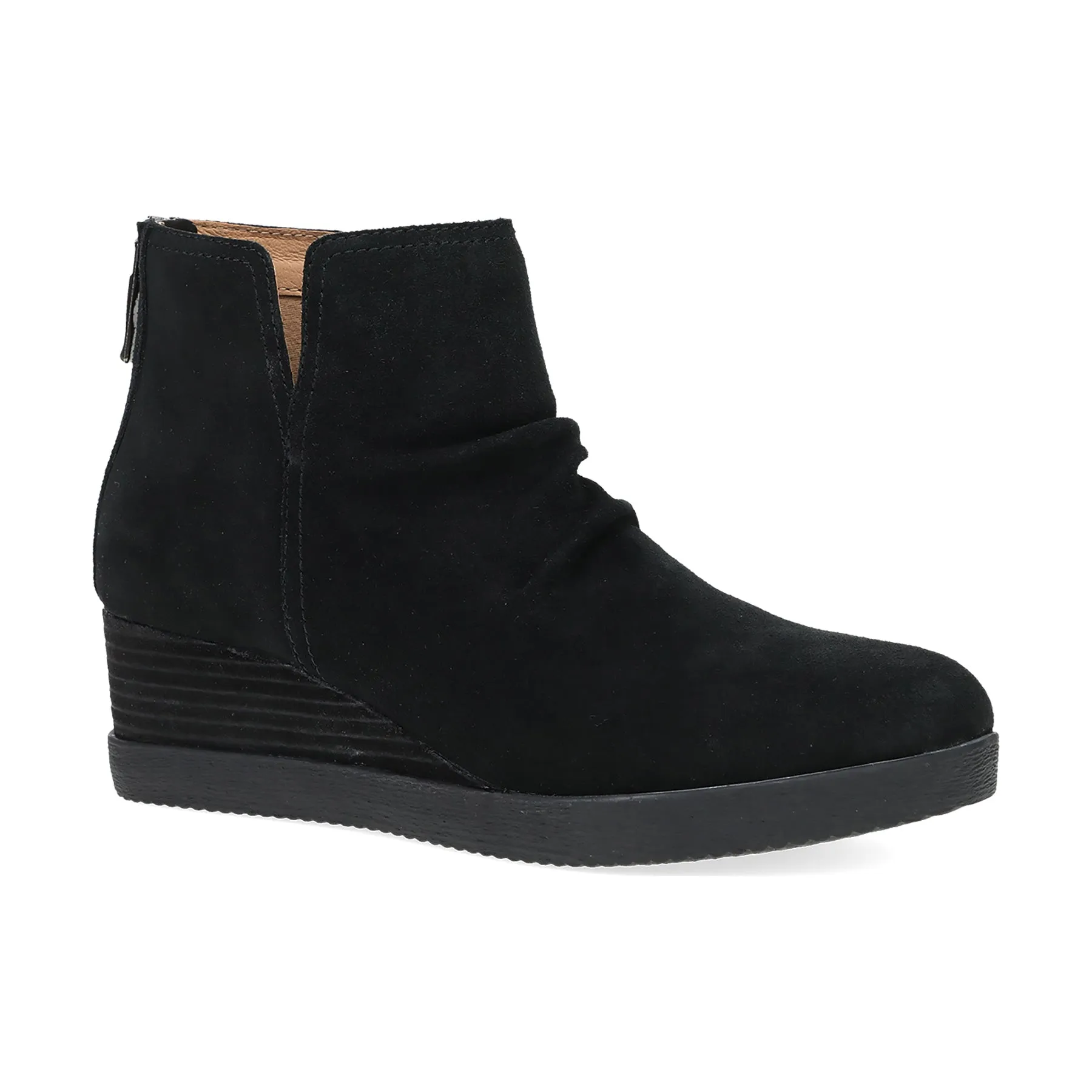 Stephanie sold by The Walking Company