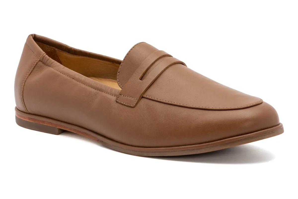 Strada Loafer Metatarsal sold by The Walking Company