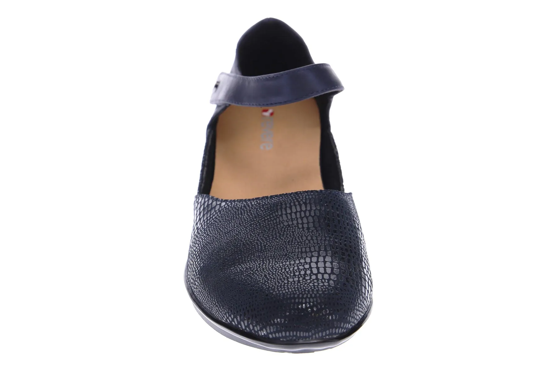 Osaka sold by The Walking Company product image thumbnail 2