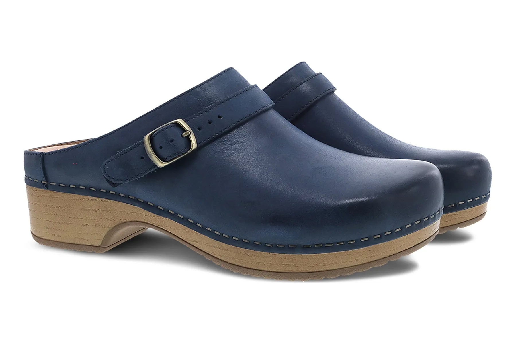 Berry sold by The Walking Company product image thumbnail 5