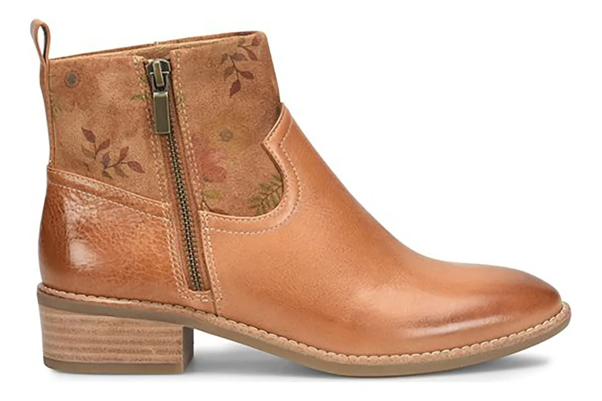 Carter sold by The Walking Company