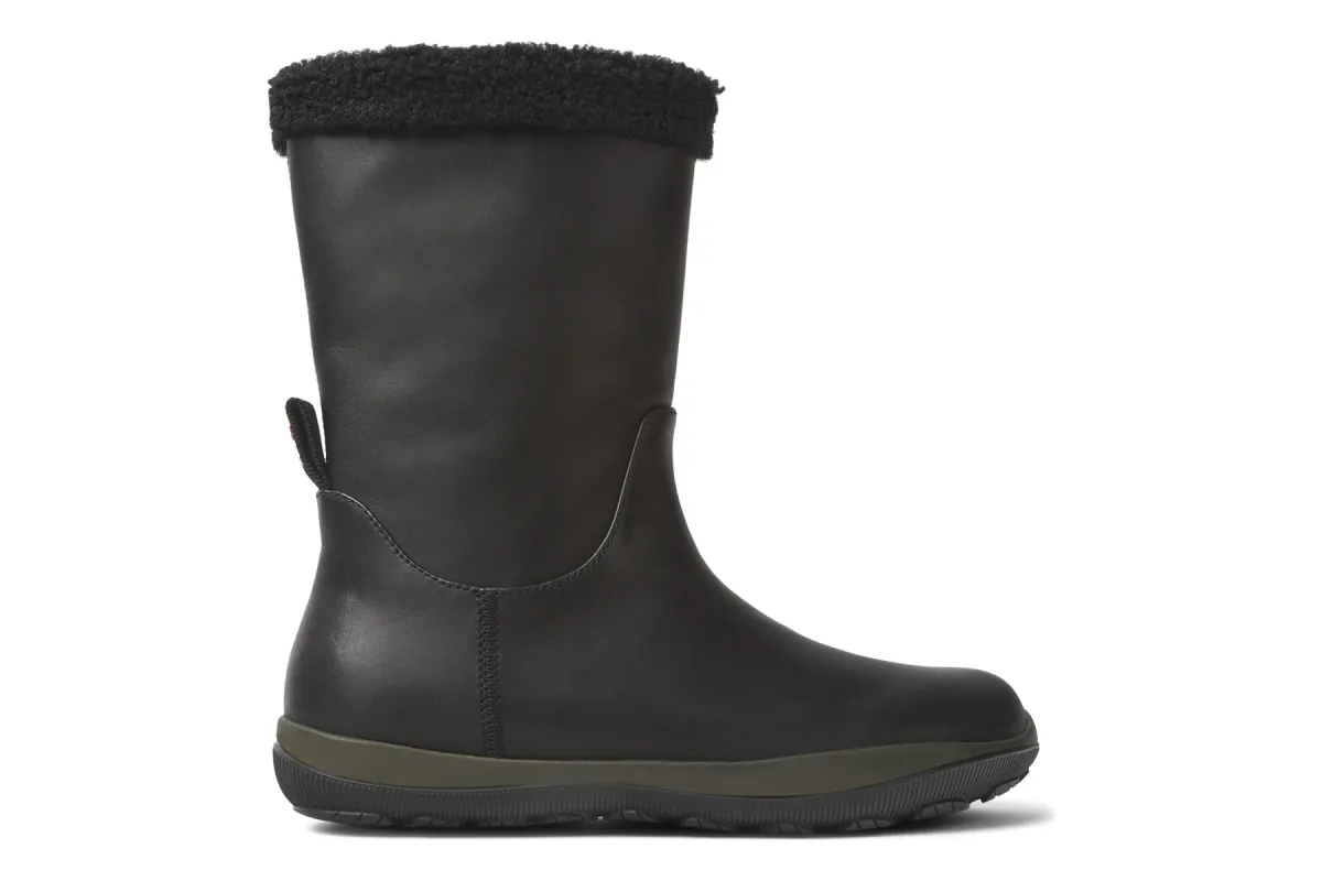 Peu Pista K400649 sold by The Walking Company