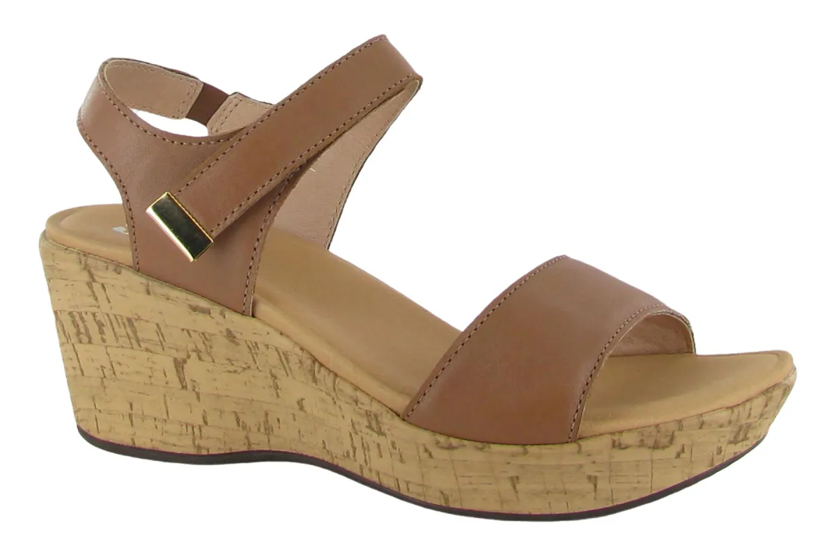 Summer sold by The Walking Company