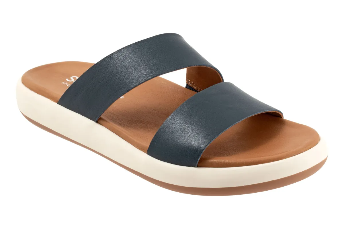 Jenna sold by The Walking Company