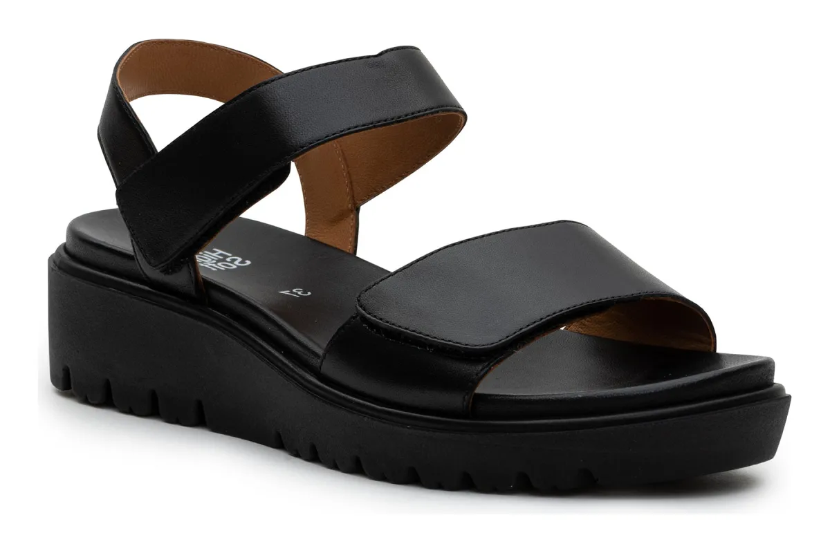 Bellvue sold by The Walking Company