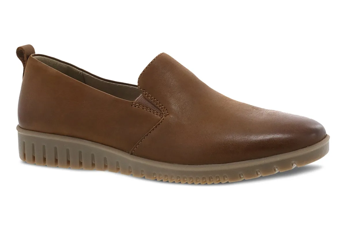 Linley made by Dansko