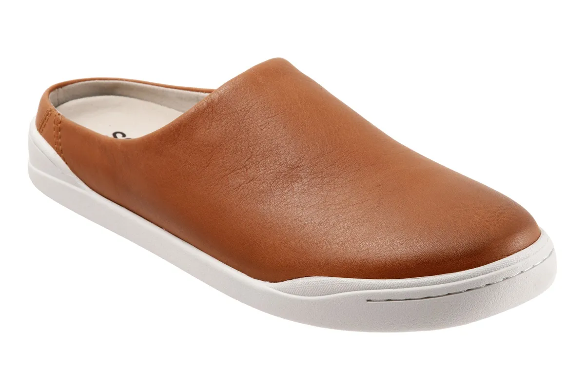 Auburn sold by The Walking Company