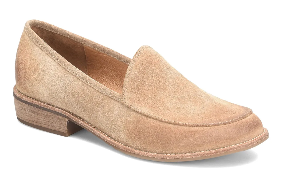 Napoli sold by The Walking Company