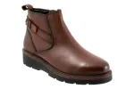 Waneta sold by The Walking Company
