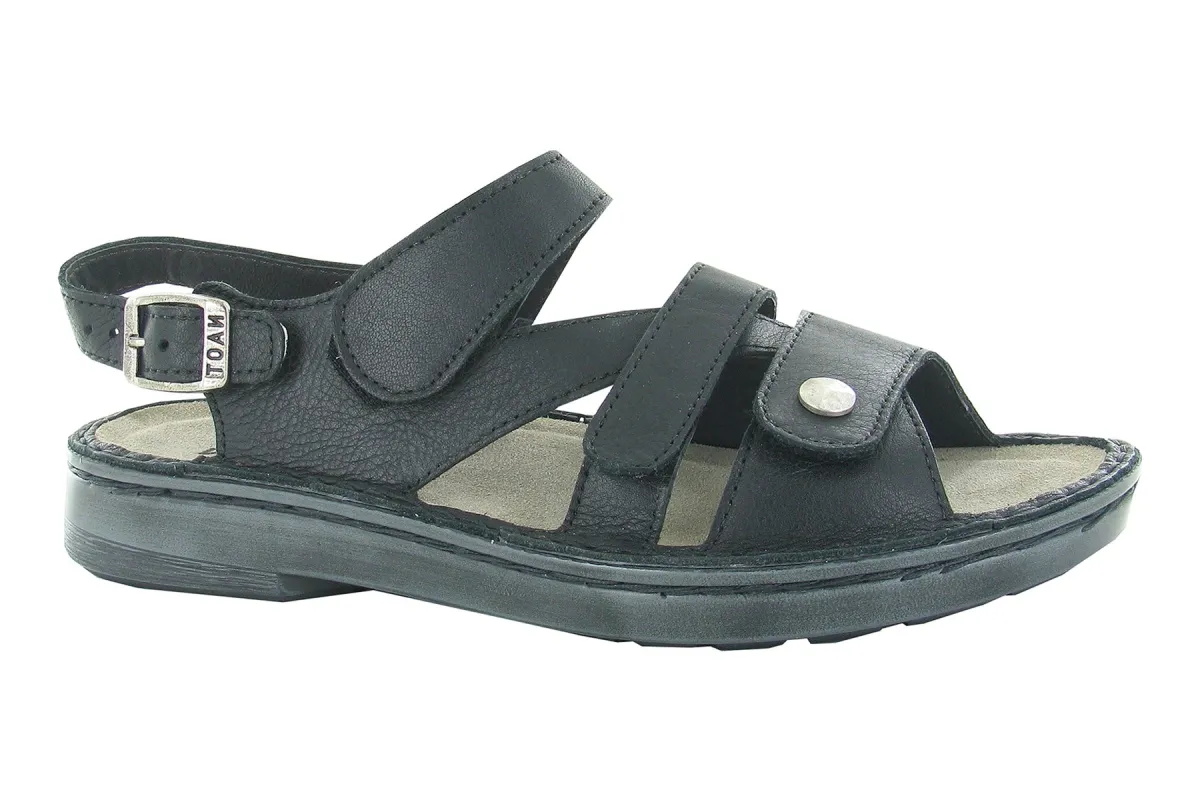 Fleur sold by The Walking Company