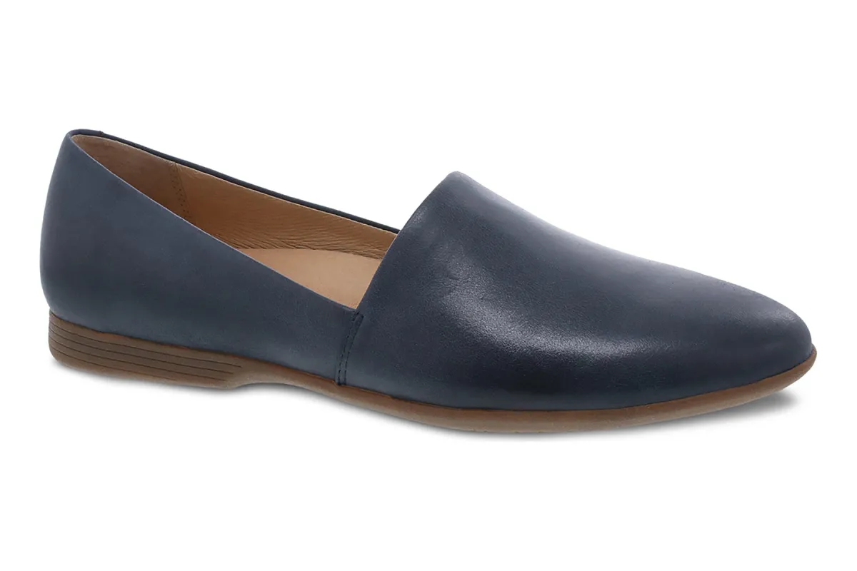 Larisa sold by The Walking Company