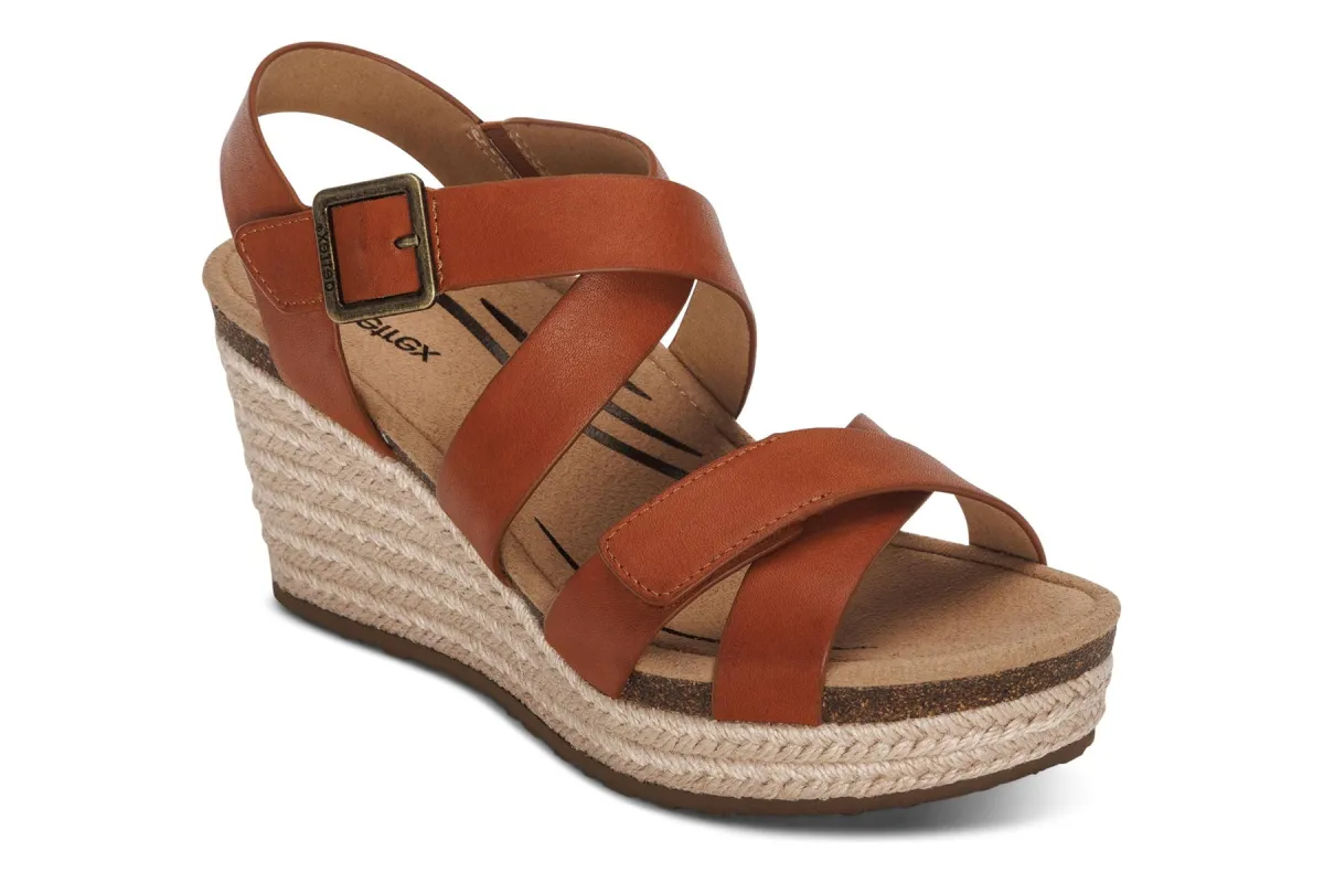 Anna sold by The Walking Company