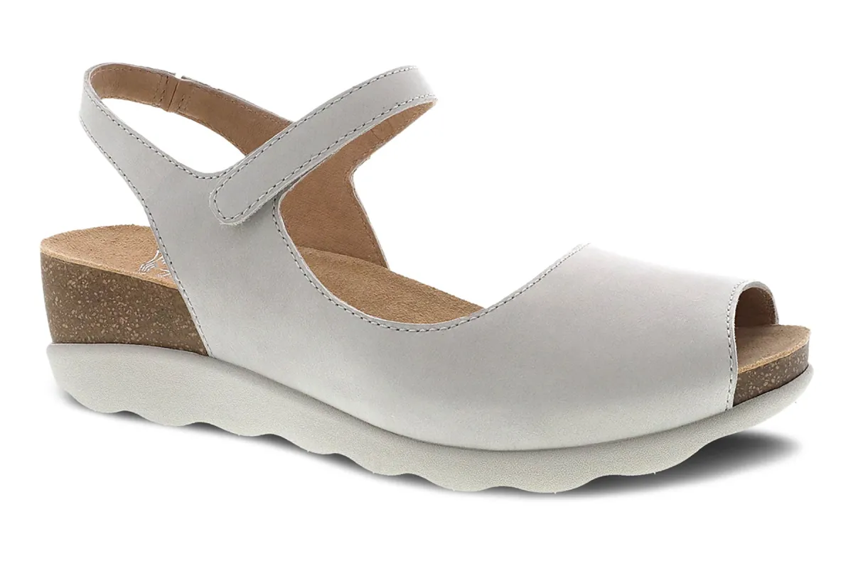 Marcy sold by The Walking Company