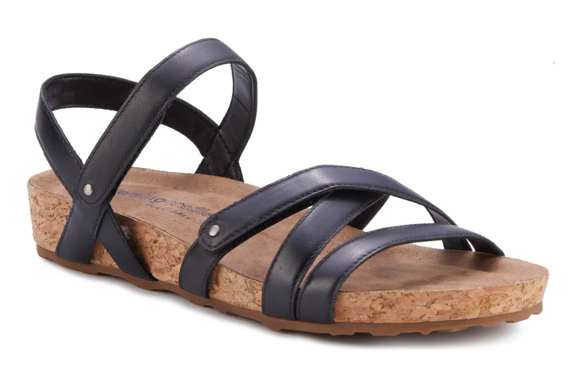 Pool sold by The Walking Company