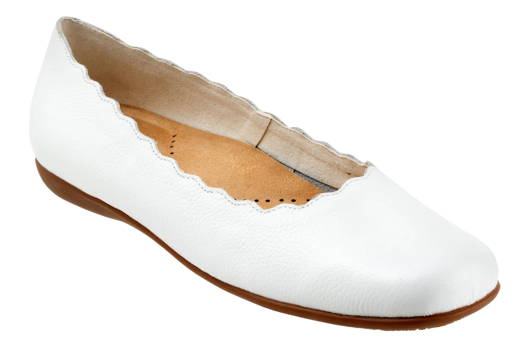 Sabine sold by The Walking Company