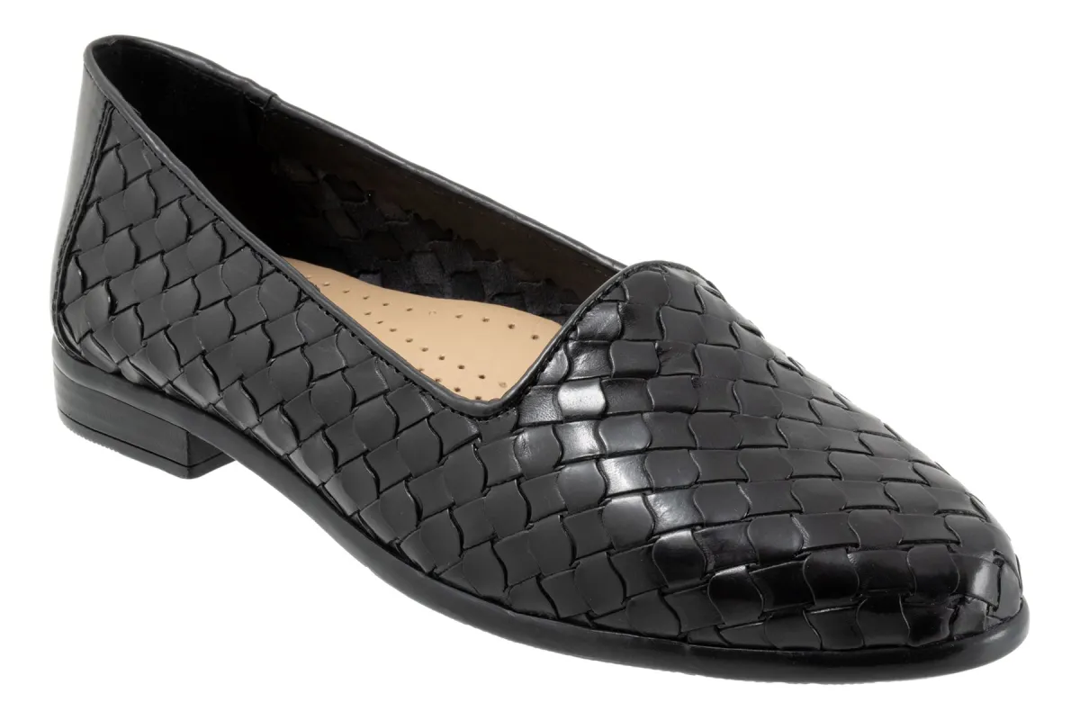 Lizette sold by The Walking Company