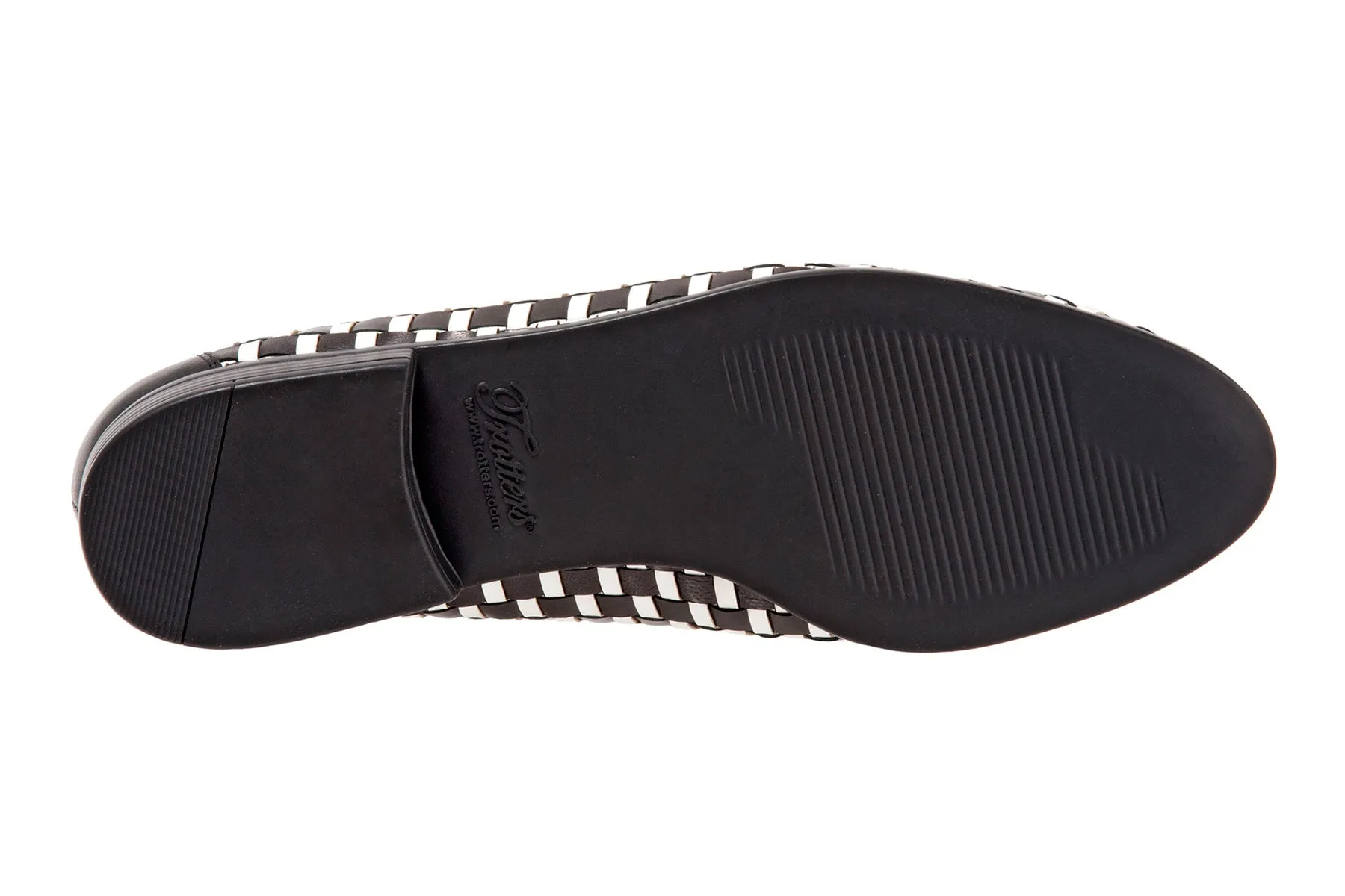 Liz sold by The Walking Company product image thumbnail 3