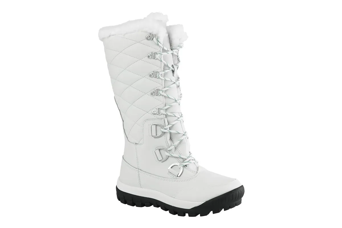 Isabella sold by The Walking Company